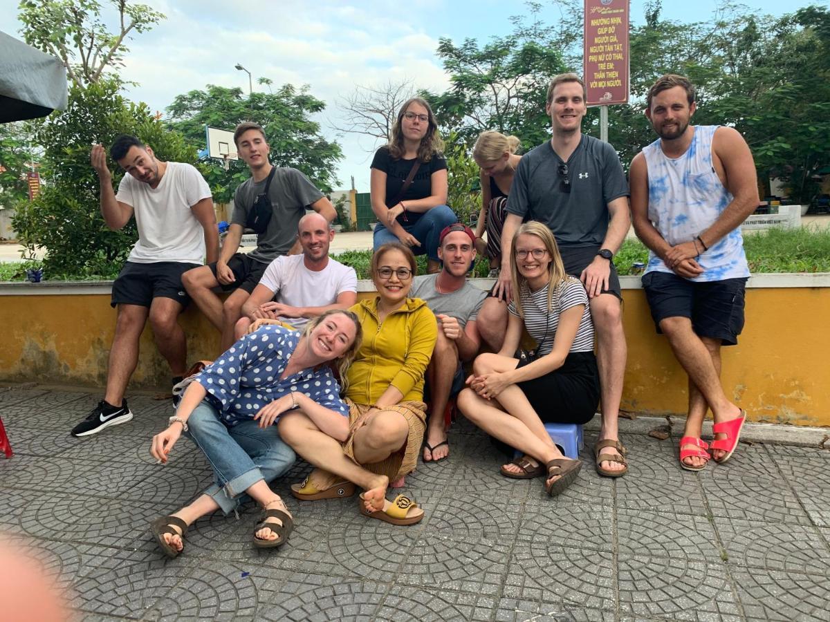 Cheerful Hoi An Hostel Eksteriør bilde