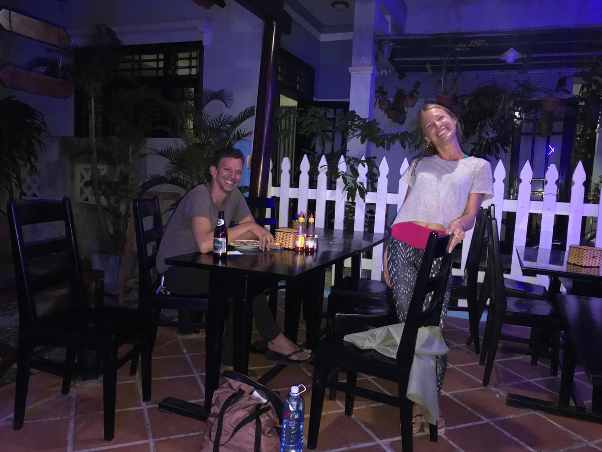 Cheerful Hoi An Hostel Eksteriør bilde